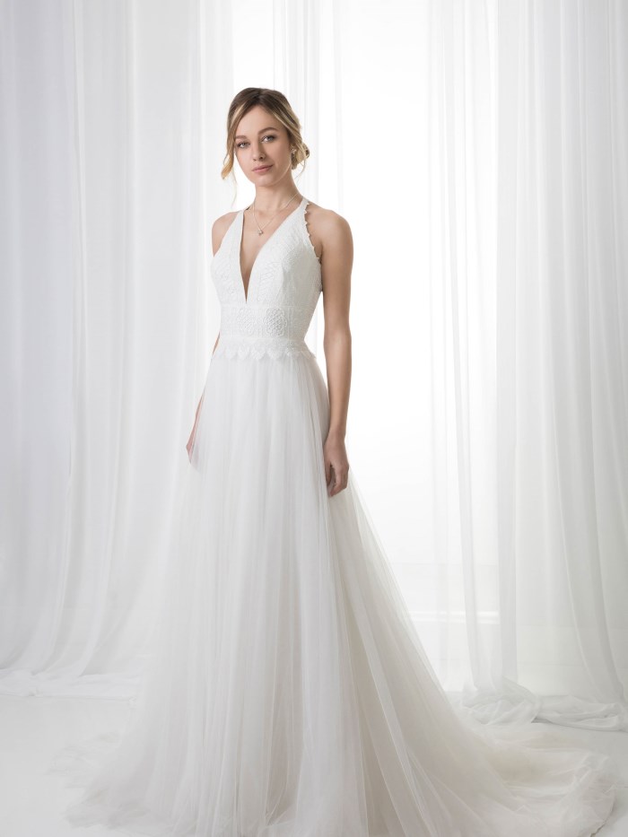 Abiti da sposa - Collezione Serena  - S468